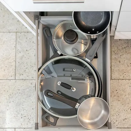 Rob's Studio-2-zimmer-am Opernplatz-dolby Surround Apartman Essen