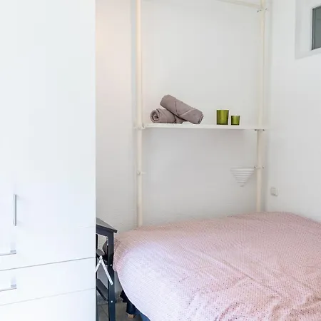 Rob's Studio-2-zimmer-am Opernplatz-dolby Surround Apartmán Essen