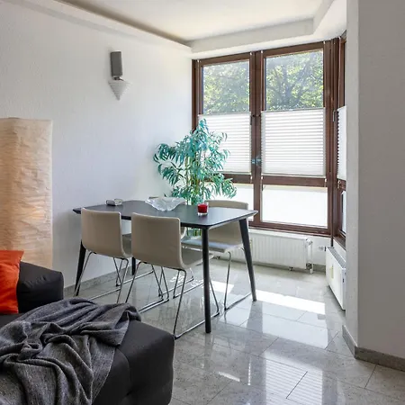 Apartman Rob's Studio-2-zimmer-am Opernplatz-dolby Surround